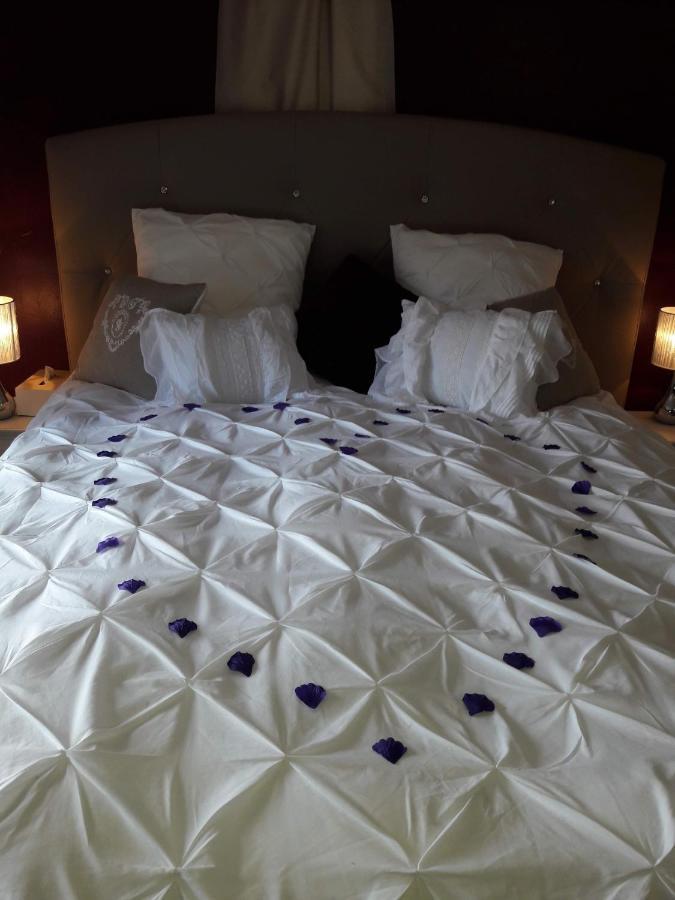 La Romance Normande Gite Balneo, Massages, 2 Pers. Les Authieux-sur-Calonne Exterior foto